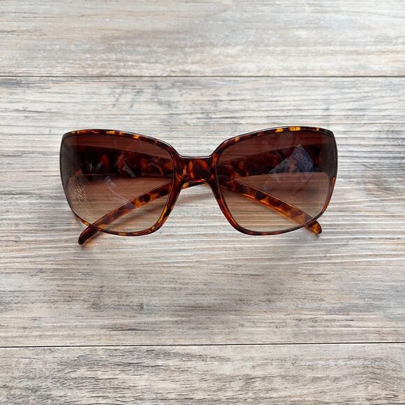 Y2K Tortoiseshell Sunglasses Brown Havana Large Rectangle Shades Vintage 2000s main image 4